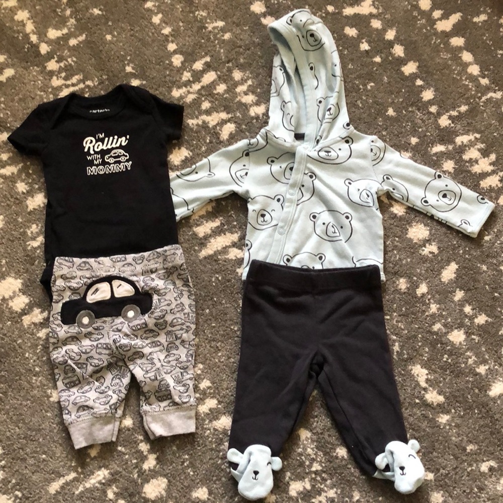 2 newborn baby boy outfits